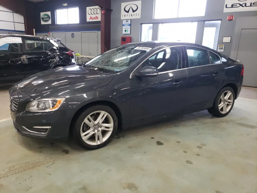 VOLVO S60 из США