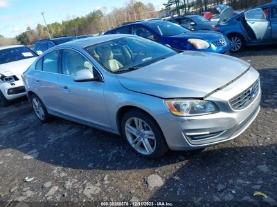 VOLVO S60 из США